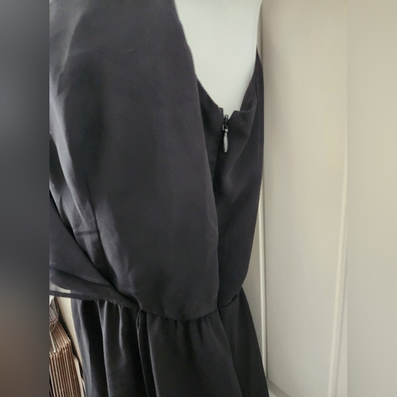 Ali & Jay Women One Sleeve Midi Dress Black/Cloud Lined Medium PROM | EVENT - Picture 9 of 11